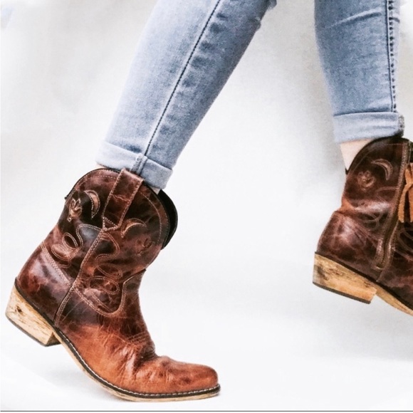 Dingo Leather Cactus Moon Desert Theme boots - Picture 3 of 7